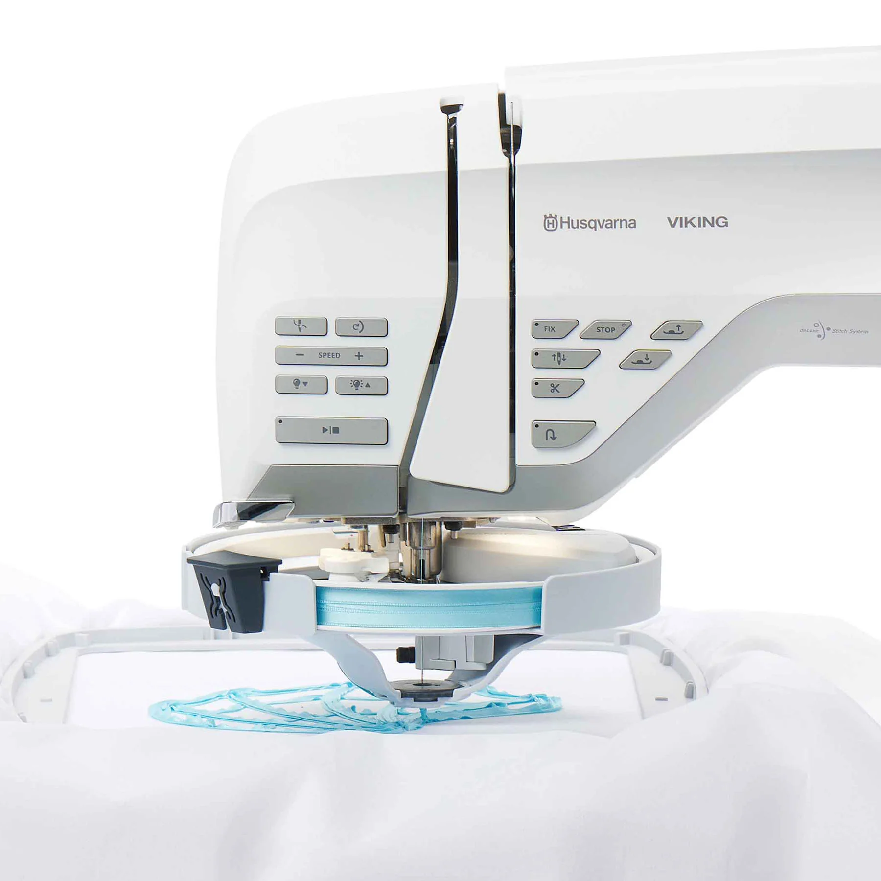 HUSQVARNA® VIKING® DESIGNER RUBY™ 90 Sewing & Embroidery Machine - Image 12