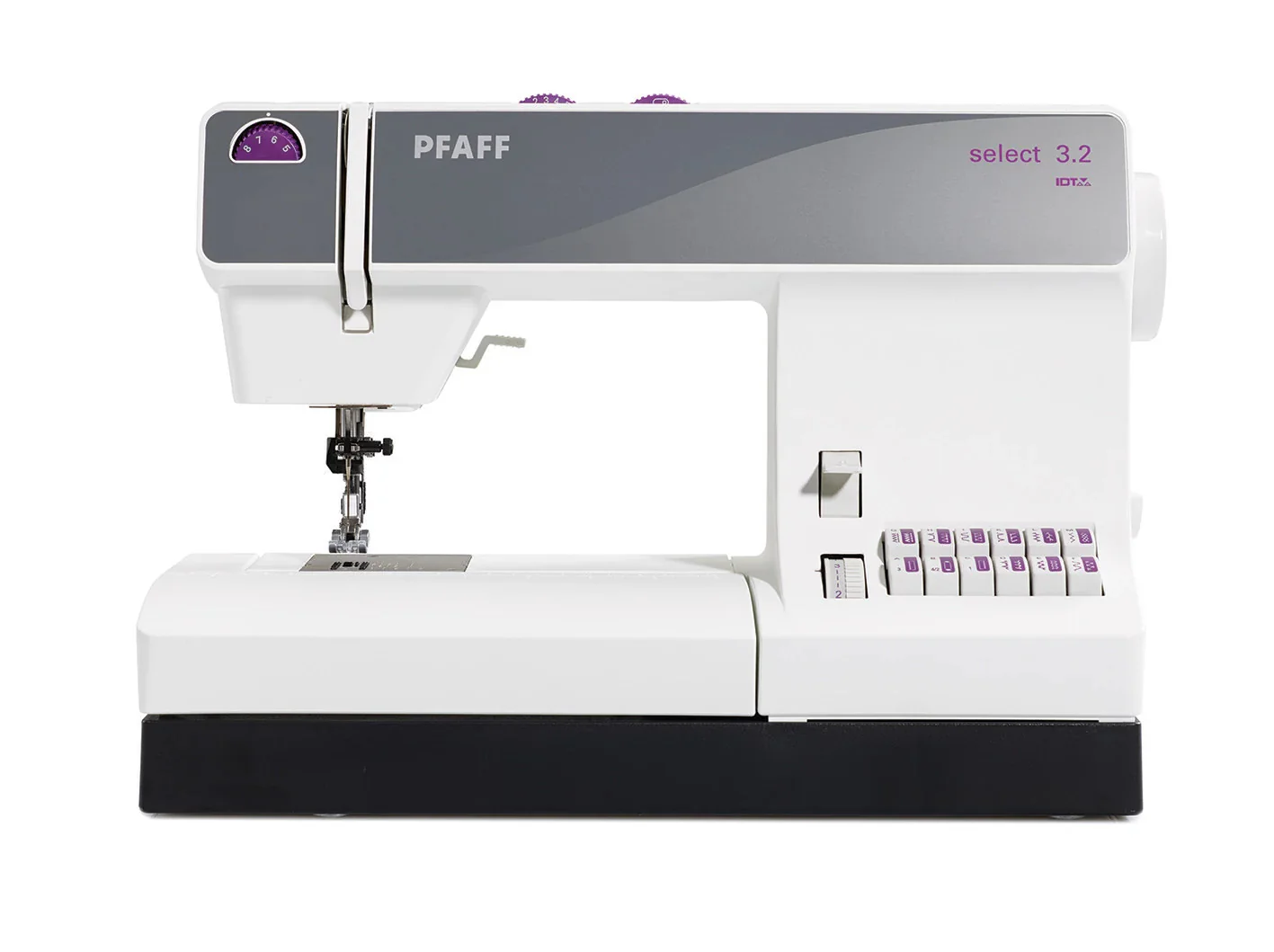 PFAFF® select™ 3.2 Sewing Machine
