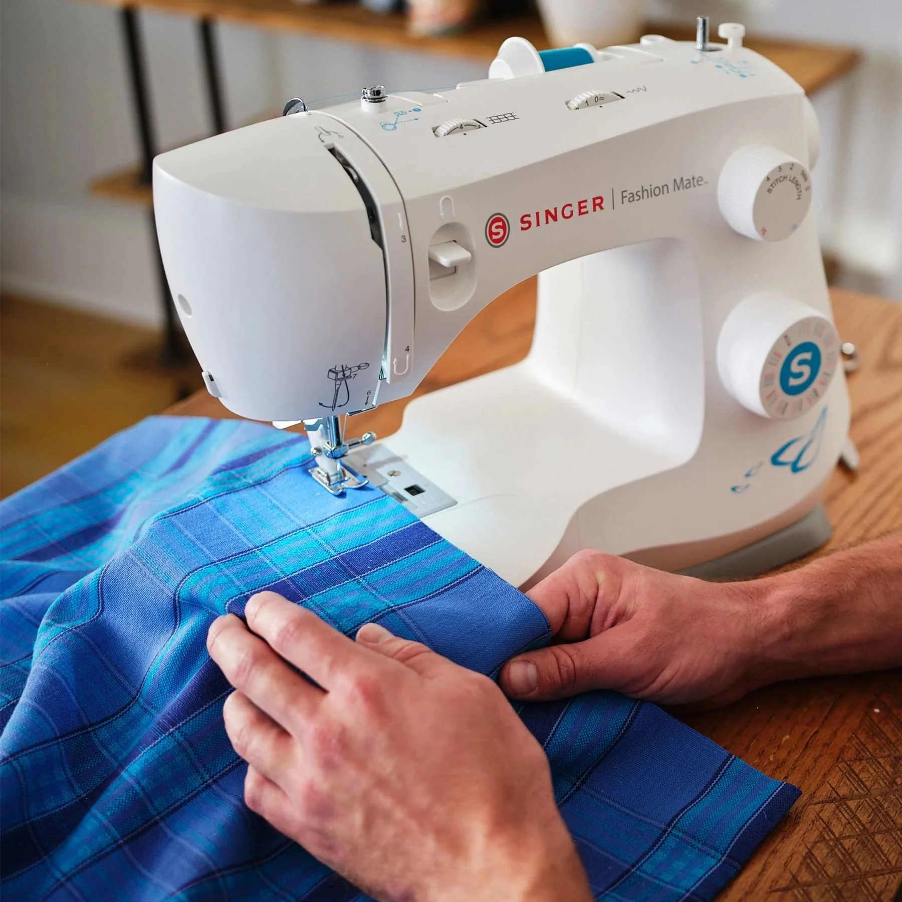 SINGER® Fashion Mate™ 3342 Sewing Machine - Image 7