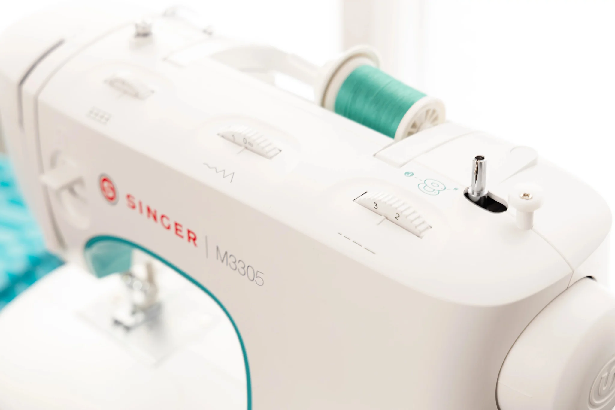 SINGER® M3305 Sewing Machine - Image 2